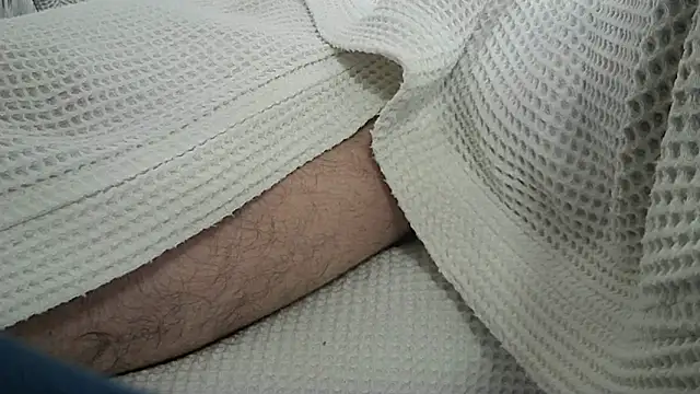 Youngboys30 online show from 04/17/26, 10:35