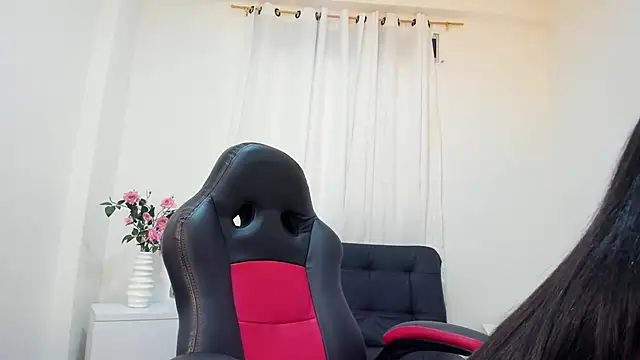 ana maria    online show from 12/20/25, 12:51