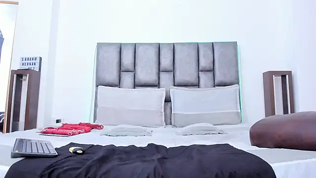 sarahhernandez online show from 03/13/26, 01:51