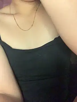 Winnie-sexy online show from 04/14/26, 10:05