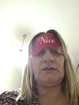 Tania9  online show from 11/14/25, 07:34