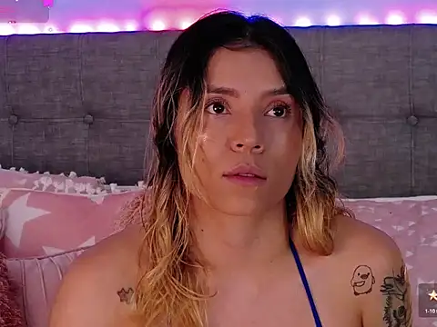 Antonella Lee online show from 11/18/25, 07:51