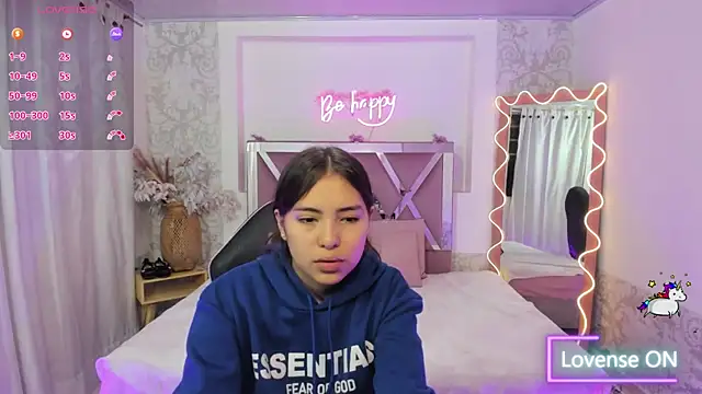 ISABELA TAY online show from 01/13/26, 11:37