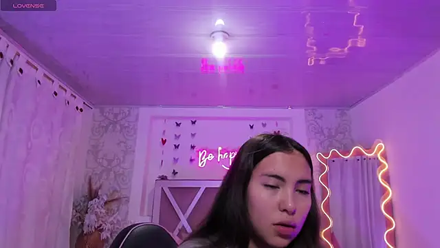 ISABELA TAY online show from 03/13/26, 11:39