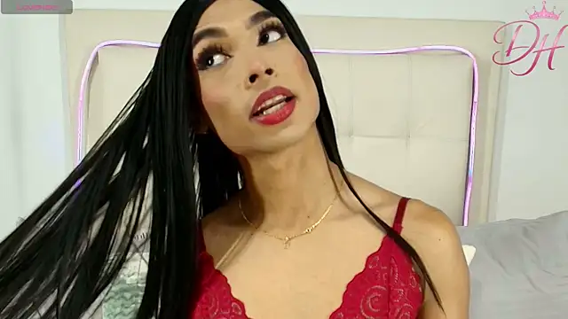 Daphne Hills online show from 04/04/26, 07:00