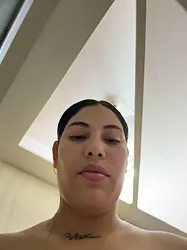 Anna Bitch Disgusting online show from 11/13/25, 10:19