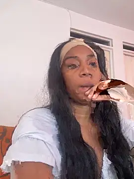 AishaOwens online show from 03/11/26, 08:37