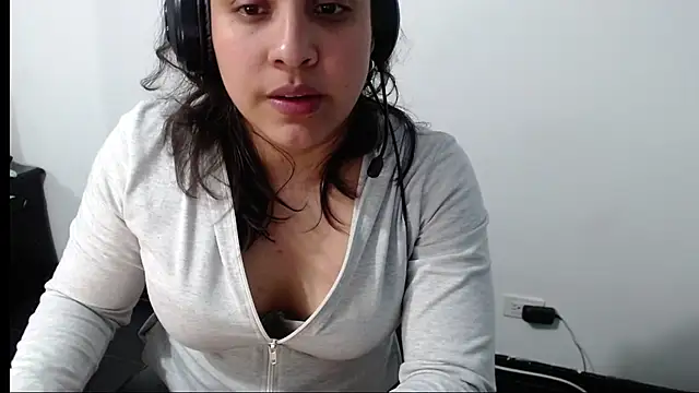 Little-rouse online show from 02/12/26, 03:45