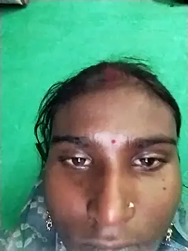 Big Lovexx online show from 11/17/25, 05:35