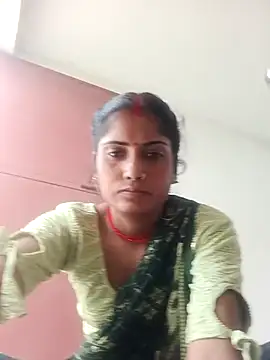 Pushpa hotty online show from 12/14/25, 10:20