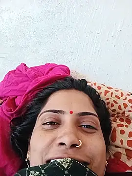 Pushpa hotty online show from 06/21/26, 03:42