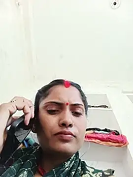 Pushpa hotty online show from 06/25/26, 04:01