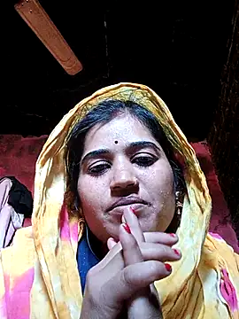 Hot kamla online show from 12/22/25, 09:28