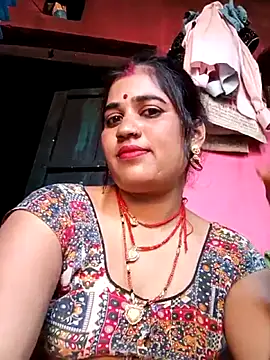 Hot kamla online show from 05/13/26, 11:18