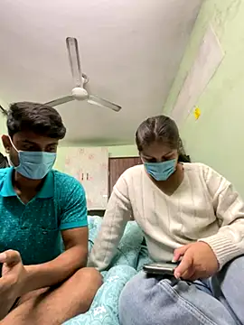 Snapshot of Cute_hotzara chatting on 11/25/25, 04:34 Cute hotzara online show from 11/25/25, 04:34