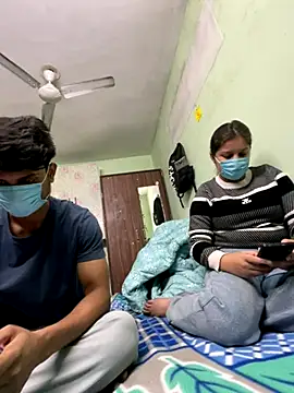 Snapshot of Cute_hotzara chatting on 11/27/25, 04:25 Cute hotzara online show from 11/27/25, 04:25