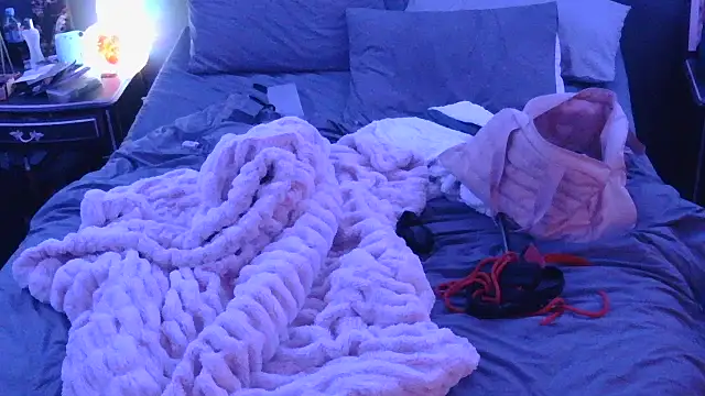 Snapshot of Donster907 chatting on 02/27/26, 03:12 Donster907 online show from 02/27/26, 03:12