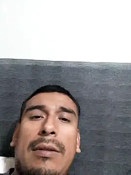 Solo privado online show from 11/23/25, 06:46