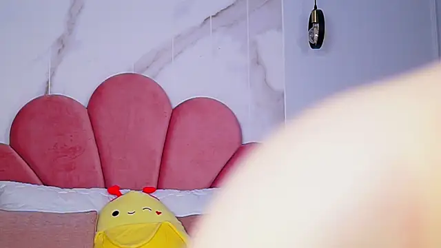 Scarlett Veyra online show from 12/01/25, 07:13