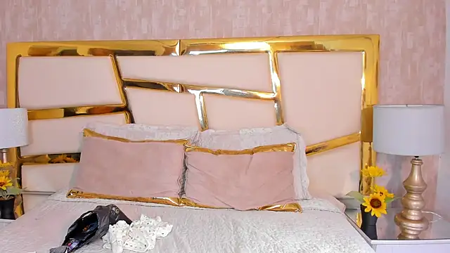 Snapshot of JacobRusso chatting on 12/22/25, 10:07 JacobRusso online show from 12/22/25, 10:07