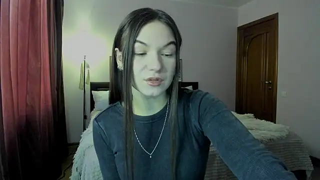 luna lust 212 online show from 04/29/26, 04:16