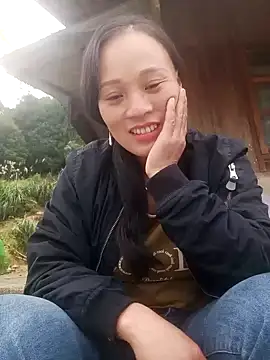 t-t-babe online show from 12/15/25, 06:28