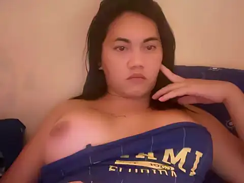 Snapshot of Pretty_moccha chatting on 04/04/26, 11:18 Pretty moccha online show from 04/04/26, 11:18