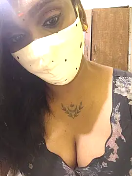 Dharshini98 online show from 03/06/26, 07:21