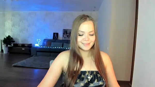 Snapshot of Kira_love_81 chatting on 07/07/26, 12:09 Kira love 81 online show from 07/07/26, 12:09