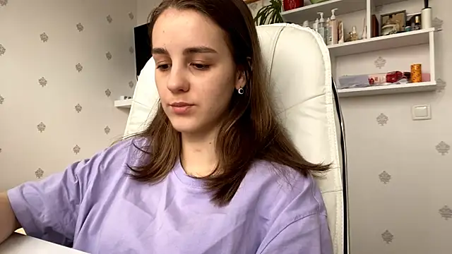 SweetieKatie online show from 11/25/25, 10:26