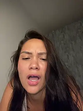 carolsapequinha online show from 03/15/26, 12:11