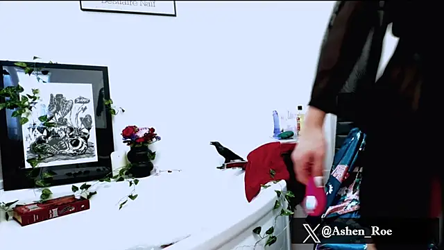 AshenRoe online show from 03/23/26, 06:12