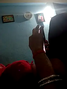 beutiful hot online show from 12/01/25, 05:07