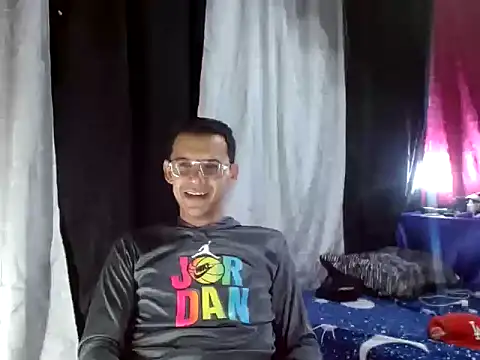 FANTASYBOYS11 online show from 11/19/25, 12:21