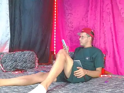 FANTASYBOYS11 online show from 12/15/25, 10:25