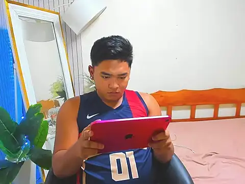 SandraXxHornball online show from 11/14/25, 08:02