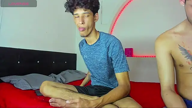 kaiborman00 online show from 04/13/26, 03:12