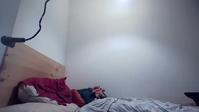 Snapshot of soijose69 chatting on 11/24/25, 01:00 soijose69 online show from 11/24/25, 01:00