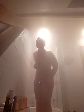 Snapshot of ladychat69 chatting on 02/01/26, 05:55 ladychat69 online show from 02/01/26, 05:55