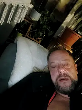 cummasterxyz online show from 11/26/25, 02:56