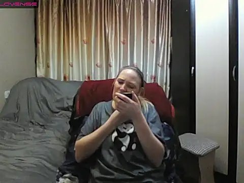 Snapshot of JenniDeep chatting on 03/02/26, 03:41 JenniDeep online show from 03/02/26, 03:41