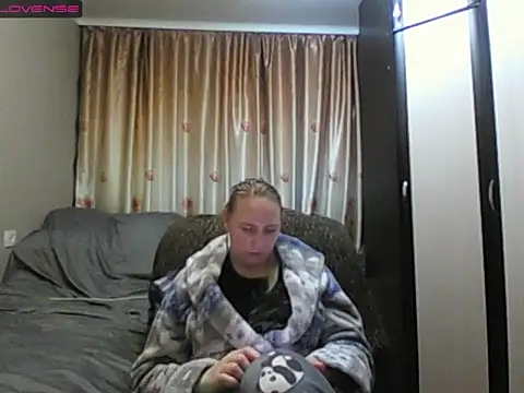 JenniDeep online show from 03/10/26, 07:30