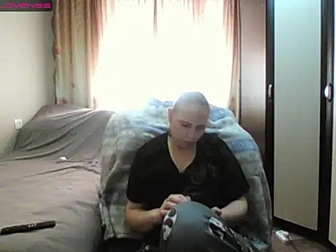 JenniDeep online show from 03/11/26, 08:09