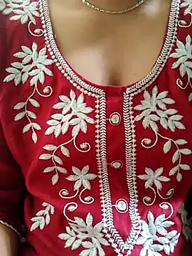 isha sharma2002 online show from 11/28/25, 06:27