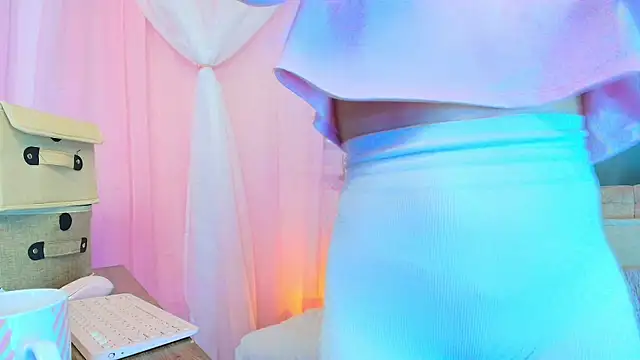 lizzy kane online show from 03/05/26, 08:16