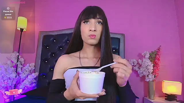 AlexiaHearts online show from 11/25/25, 04:34