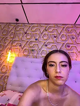 MelanyyJhonson15 online show from 11/25/25, 11:38