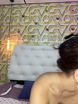 MelanyyJhonson15 online show from 05/03/26, 02:50