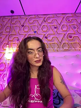 Snapshot of MelanyyJhonson15 chatting on 06/12/26, 09:14 MelanyyJhonson15 online show from 06/12/26, 09:14