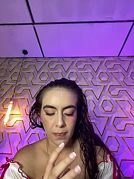 Snapshot of MelanyyJhonson15 chatting on 07/19/26, 08:12 MelanyyJhonson15 online show from 07/19/26, 08:12
